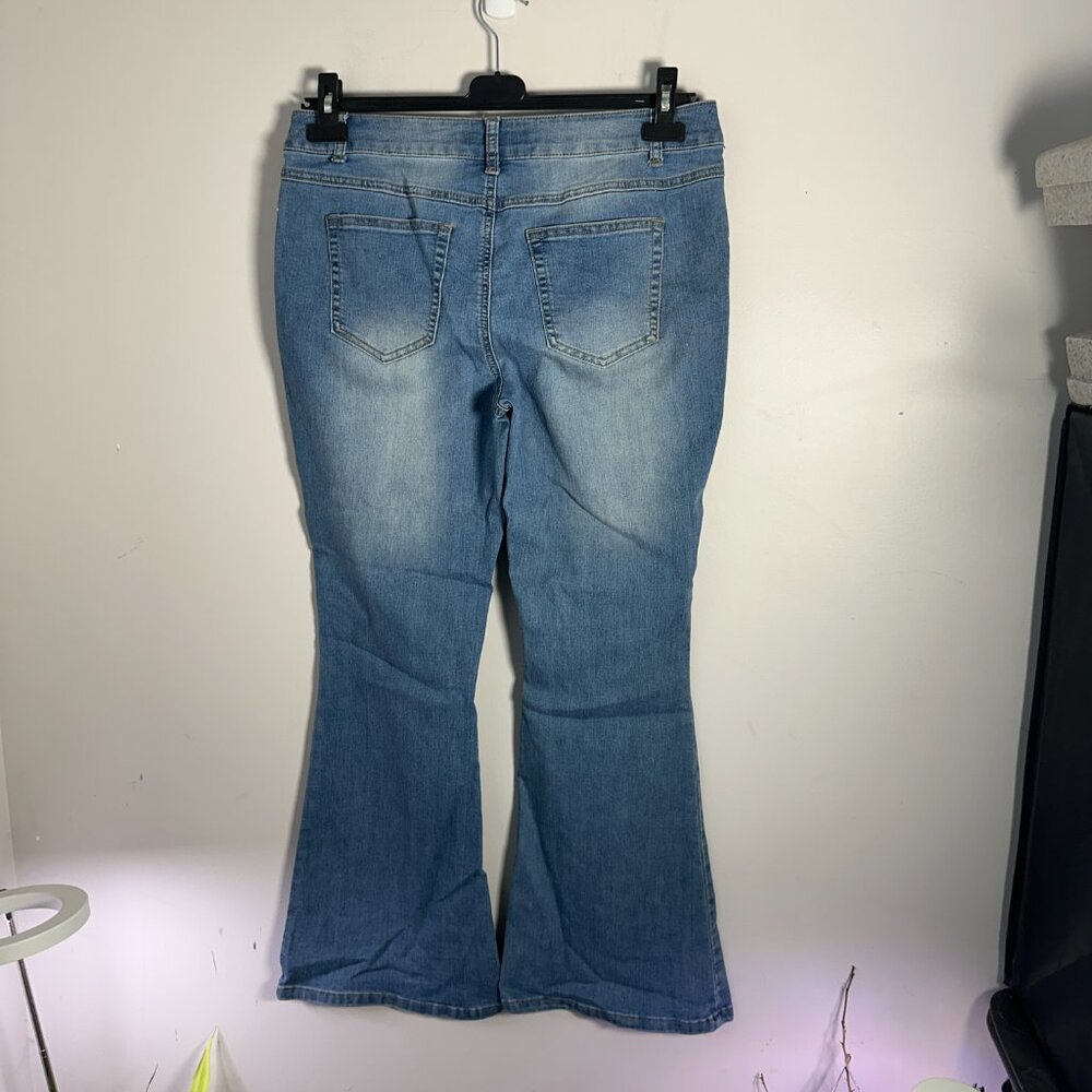 EUC Cato Premium Woman Denim Womens Blue Jeans 12 P Petite Wide Leg KFT - Picture 3 of 4